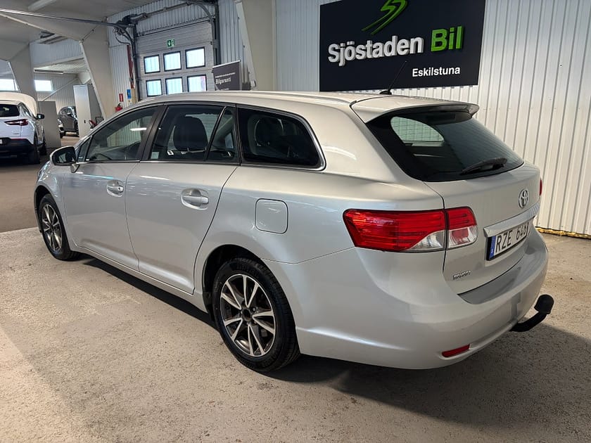 Bild 3 av Toyota Avensis Kombi