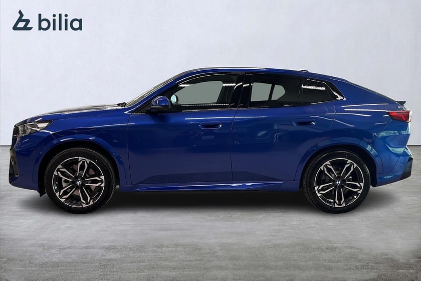 Bild 3 av BMW iX2 xDrive30