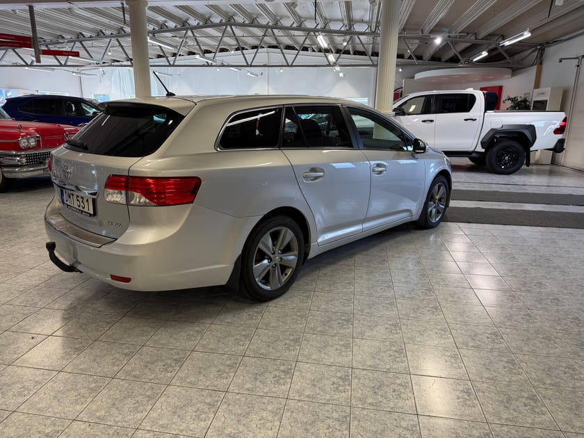 Bild 5 av Toyota Avensis Kombi