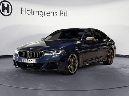 BMW M550i xDrive Sedan