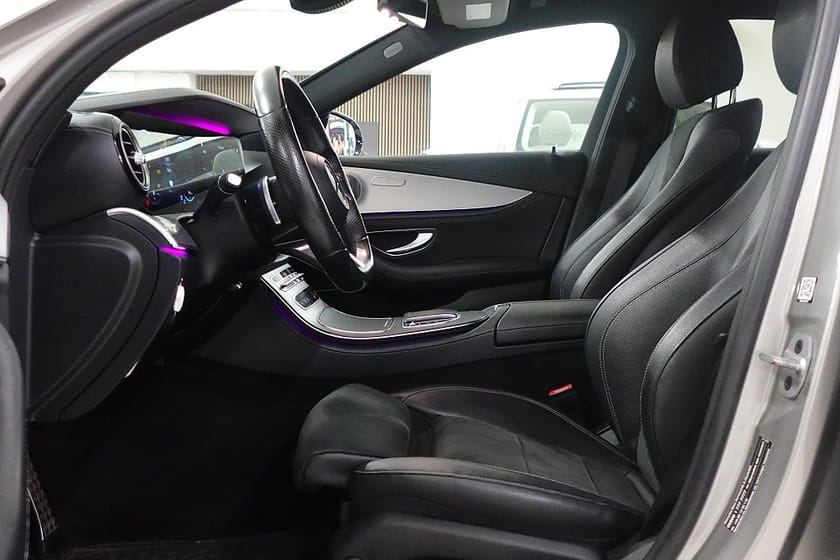 Bild 4 av Mercedes-Benz E 300 T de 4MATIC