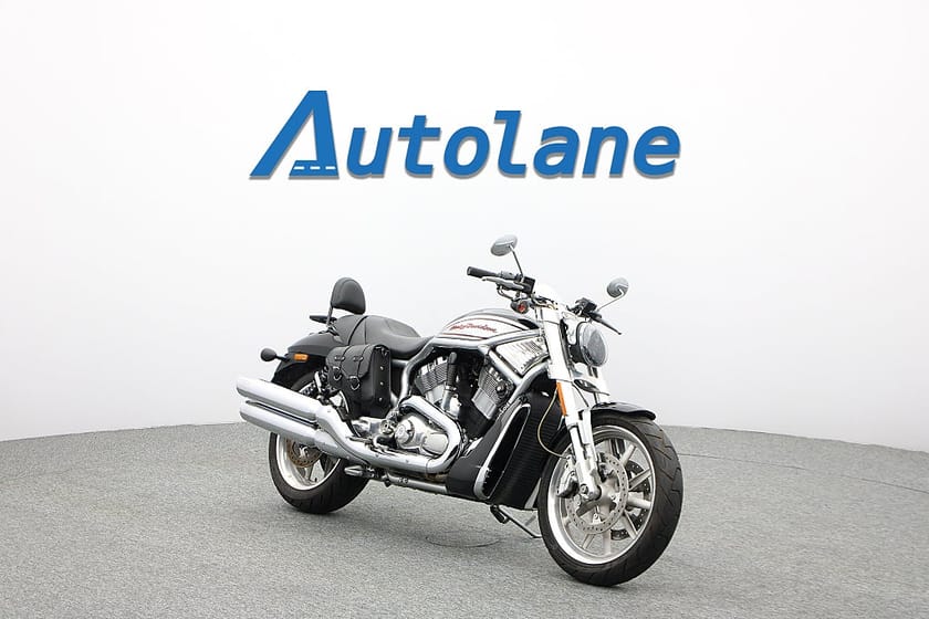 Bild 1 av Harley-Davidson VRSCR V-Rod