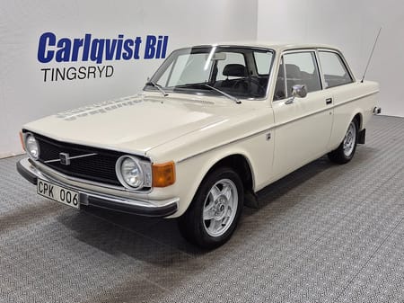 Volvo 142