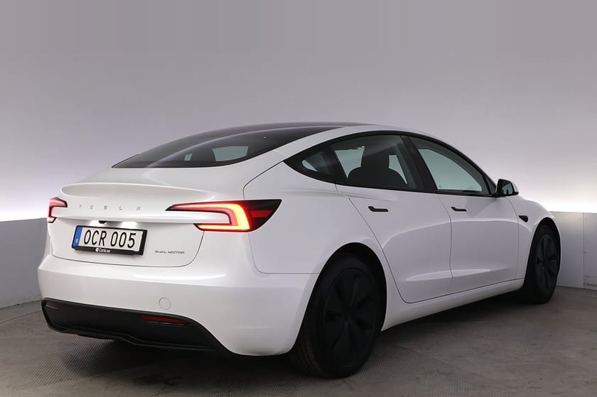 Bild 5 av Tesla Model 3 Long Range AWD