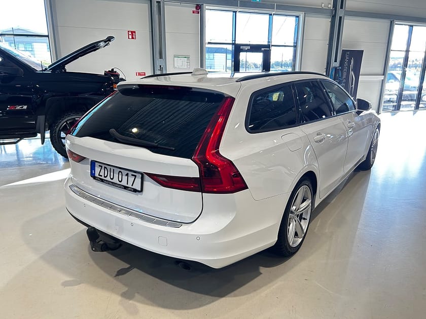 Bild 3 av Volvo V90