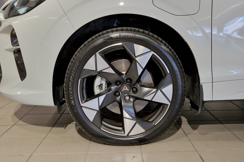 Bild 3 av CUPRA Terramar e-Hybrid