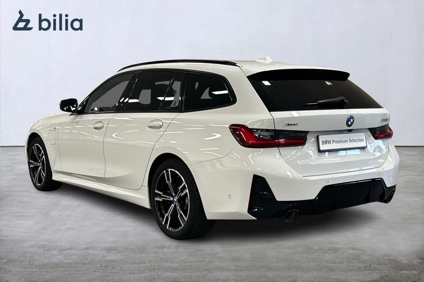 Bild 2 av BMW 330e xDrive Touring