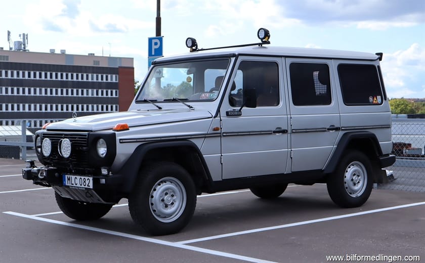 Bild 2 av Mercedes-Benz 300 GD LWB
