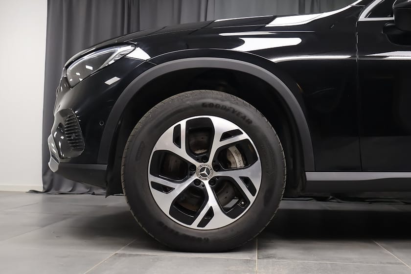 Bild 5 av Mercedes-Benz GLC 300 e 4MATIC