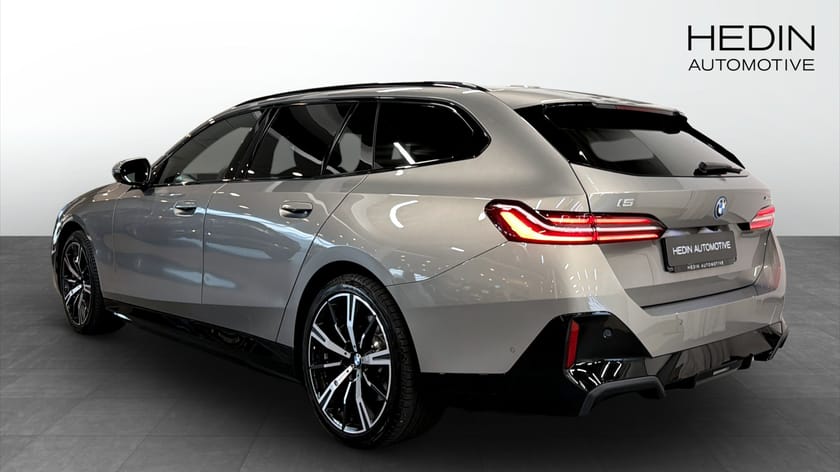 Bild 2 av BMW i5 xDrive40 Touring