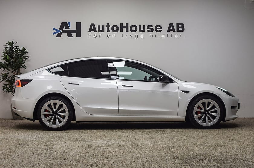 Bild 3 av Tesla Model 3 Long Range AWD