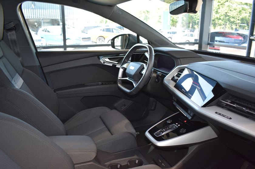 Bild 4 av Audi Q4 40 e-tron