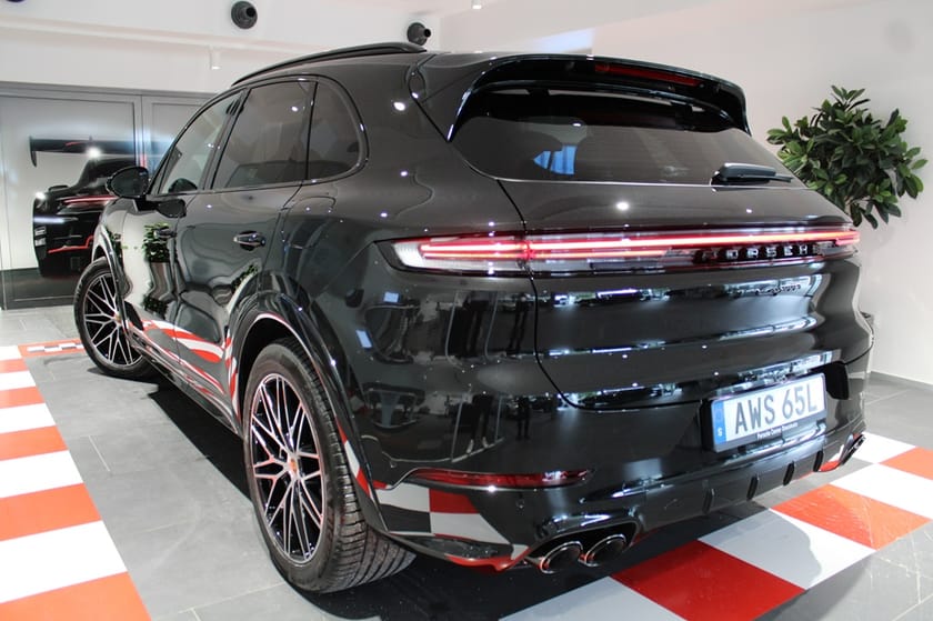 Bild 2 av Porsche Cayenne E-Hybrid