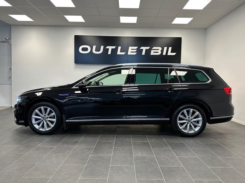 Bild 2 av Volkswagen Passat Sportscombi GTE
