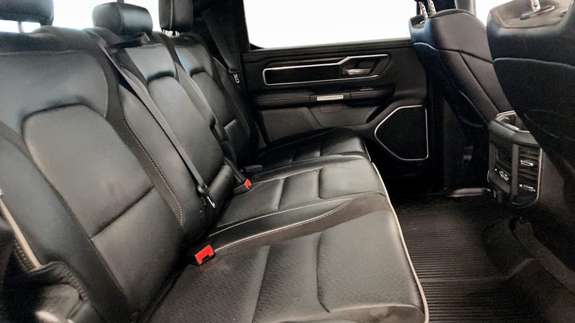 Bild 5 av RAM 1500 Dubbelhytt 5'7" box