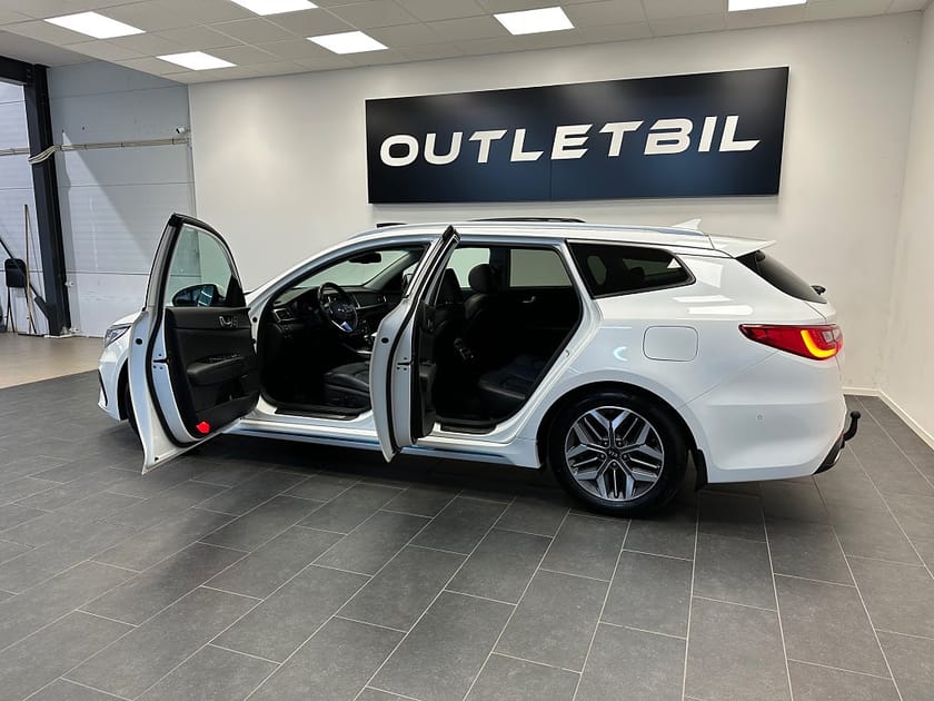 Bild 3 av Kia Optima Sport Wagon Plug-in Hybrid