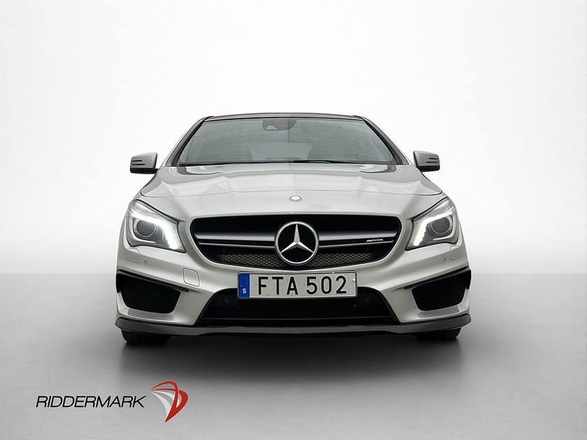 Bild 2 av Mercedes-Benz CLA 45 AMG 4MATIC