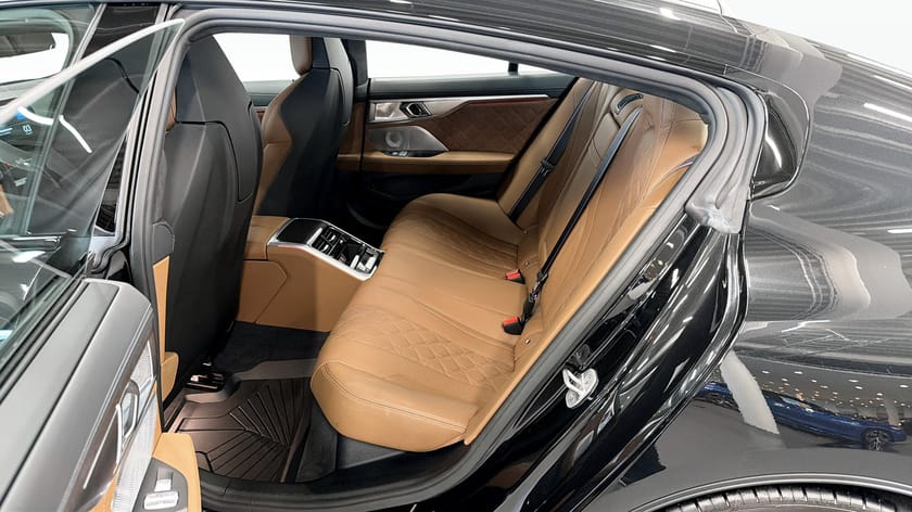 Bild 5 av BMW M8 Competition Gran Coupé
