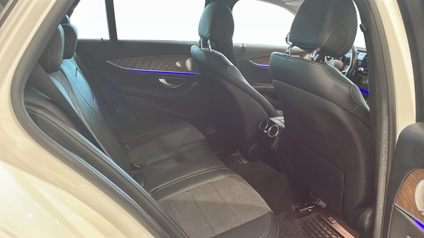 Bild 5 av Mercedes-Benz E 220 T d