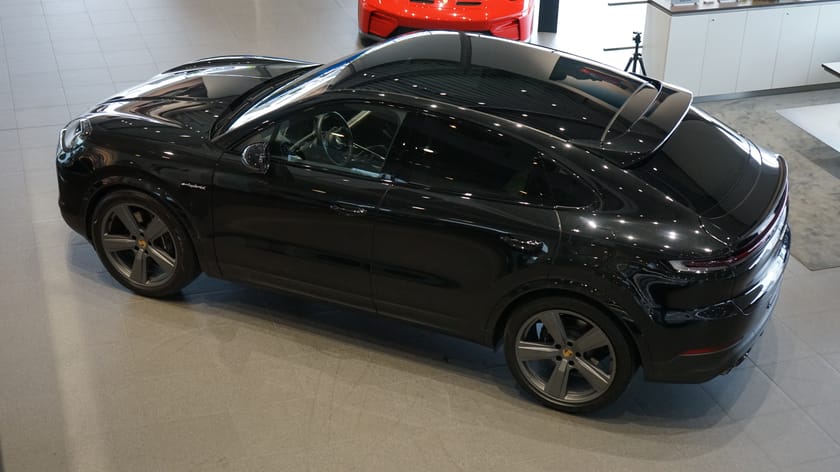 Bild 4 av Porsche Cayenne E-Hybrid Coupé