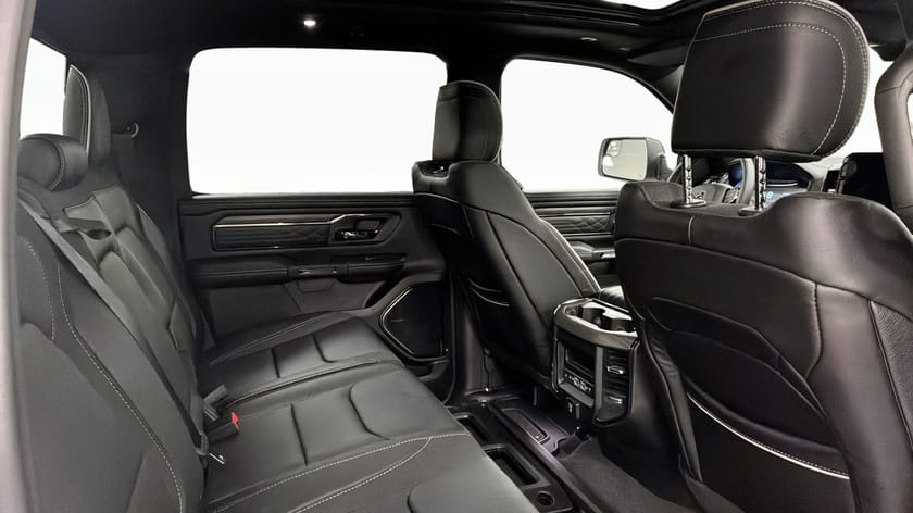 Bild 5 av RAM 1500 RHO