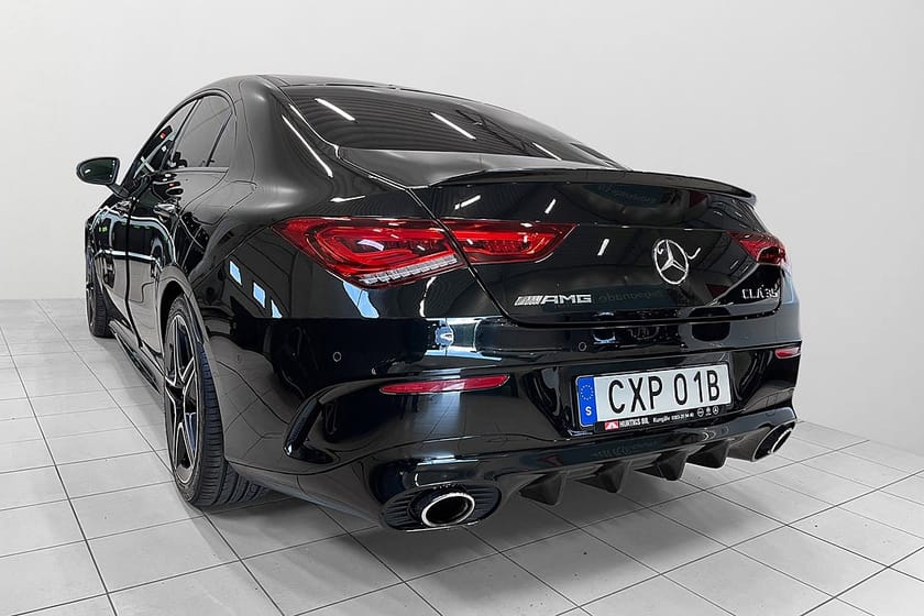 Bild 3 av Mercedes-Benz AMG CLA 35 4MATIC