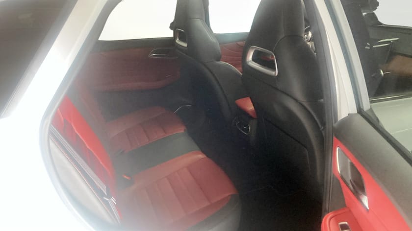 Bild 5 av MG EHS PHEV
