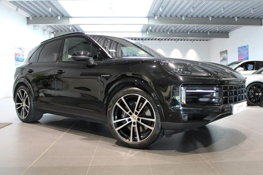 Bild 1 av Porsche Cayenne E-Hybrid