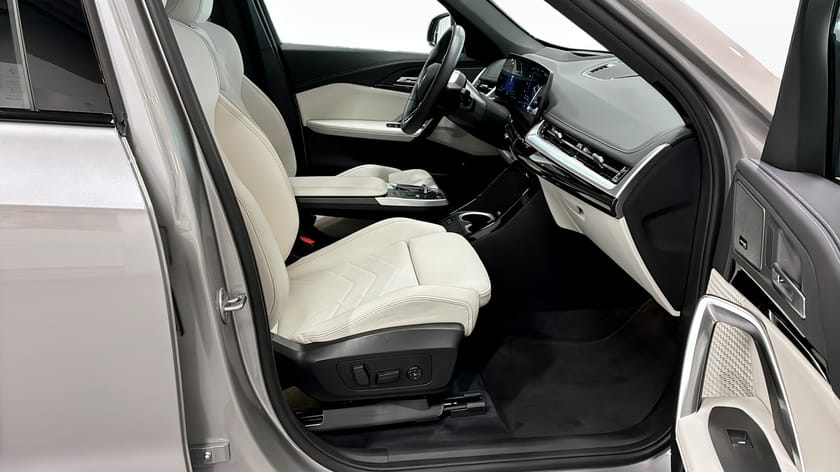 Bild 3 av BMW iX1 xDrive30