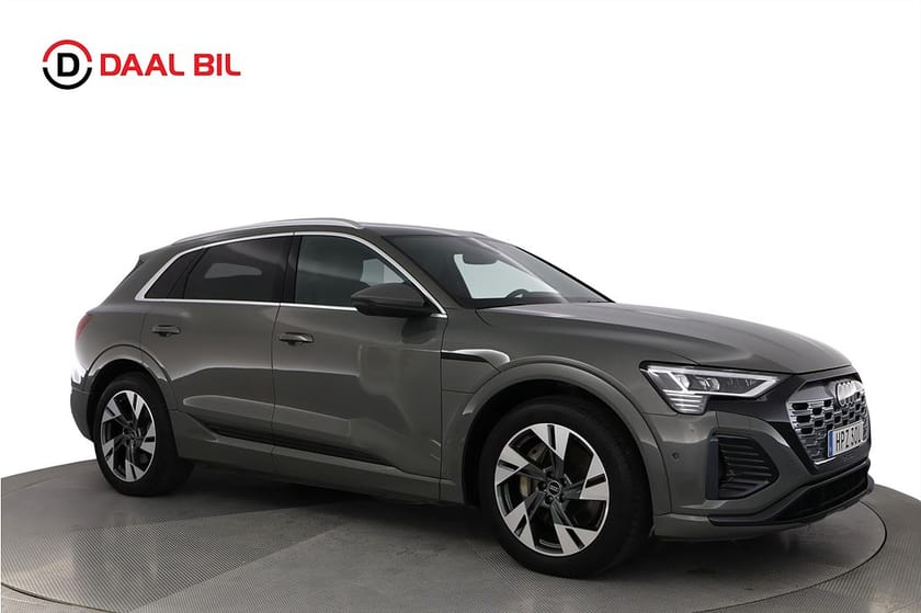 Bild 4 av Audi Q8 55 e-tron quattro