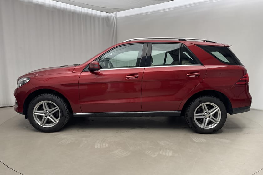 Bild 2 av Mercedes-Benz GLE 350 d 4MATIC
