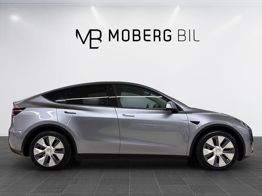 Bild 5 av Tesla Model Y Long Range AWD
