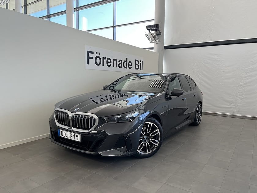 Bild 1 av BMW 530e xDrive Touring