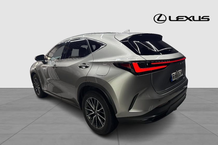 Bild 2 av Lexus NX 450h+