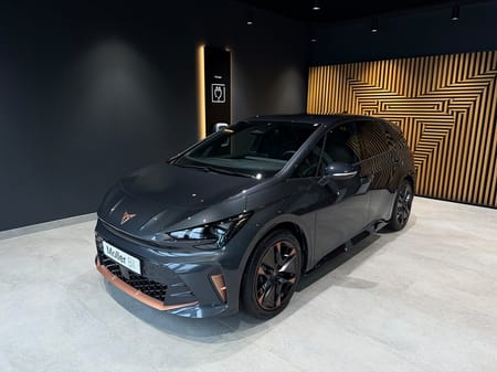 CUPRA Born Plus