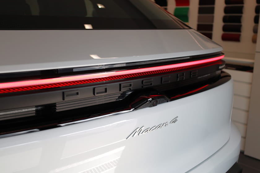Bild 4 av Porsche Macan 4 Electric