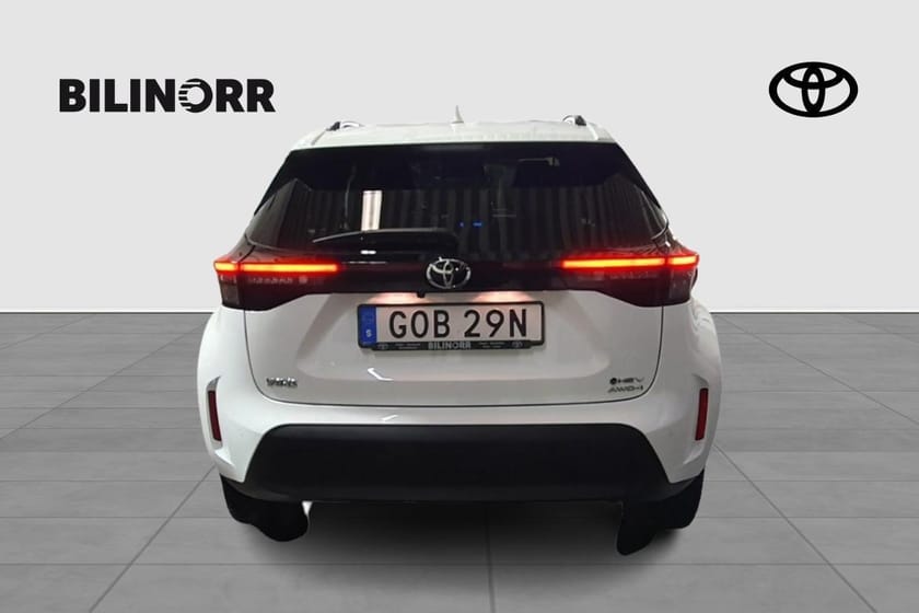 Bild 4 av Toyota Yaris Cross Hybrid 115 AWD-i