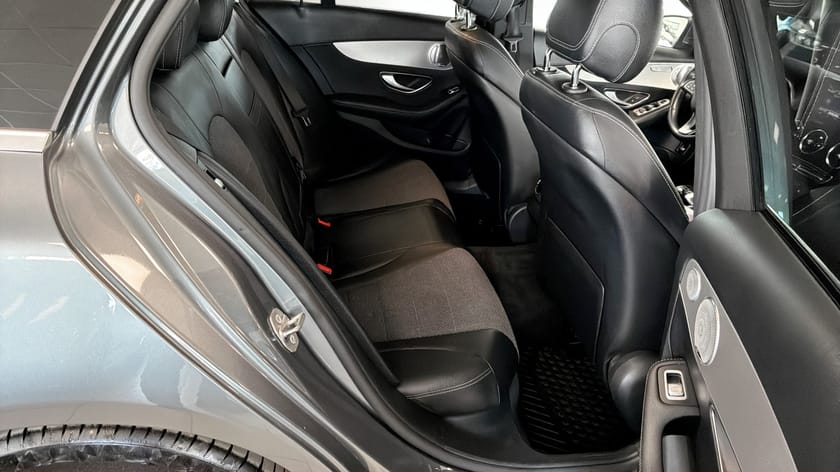 Bild 5 av Mercedes-Benz C 300 T