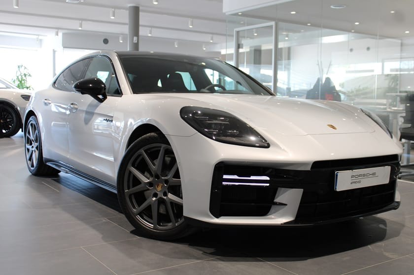 Bild 1 av Porsche Panamera 4 E-Hybrid