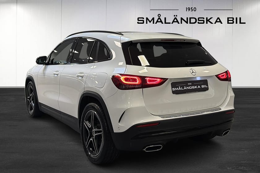Bild 4 av Mercedes-Benz GLA 200 d
