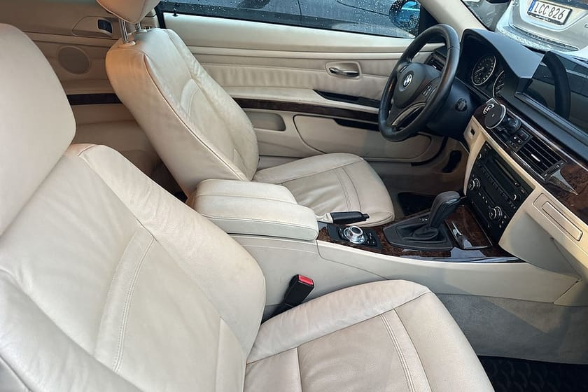 Bild 5 av BMW 325i Coupé