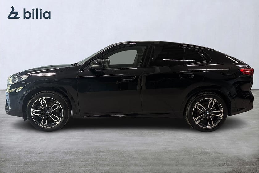 Bild 3 av BMW iX2 xDrive30