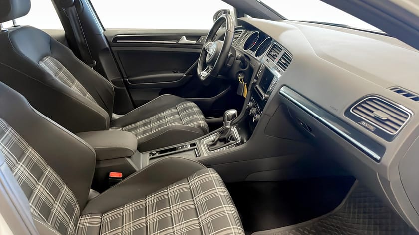 Bild 3 av Volkswagen Golf  GTD