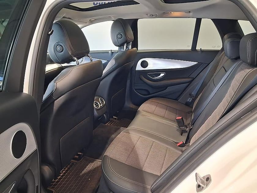 Bild 3 av Mercedes-Benz E 220 T d