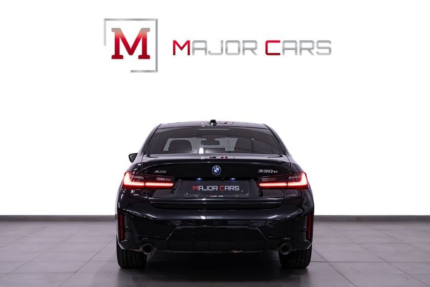 Bild 5 av BMW 330e xDrive Sedan