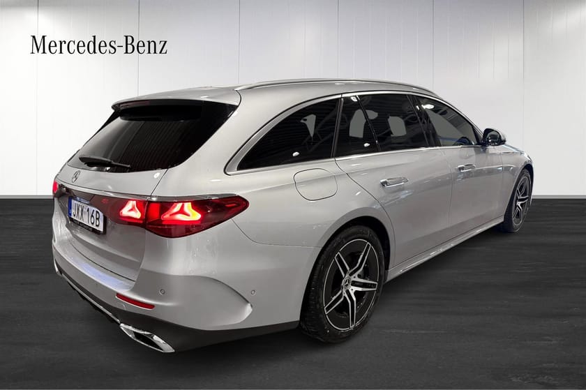 Bild 4 av Mercedes-Benz E 300 T e