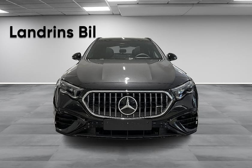 Bild 2 av Mercedes-Benz AMG E 53 HYBRID T 4MATIC+