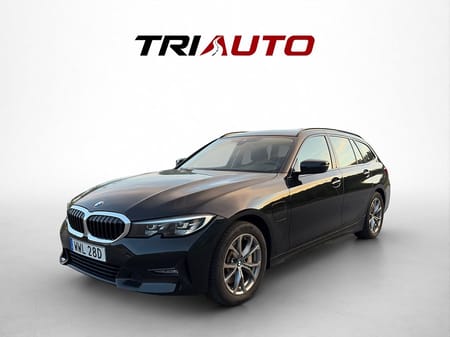 BMW 330e Touring