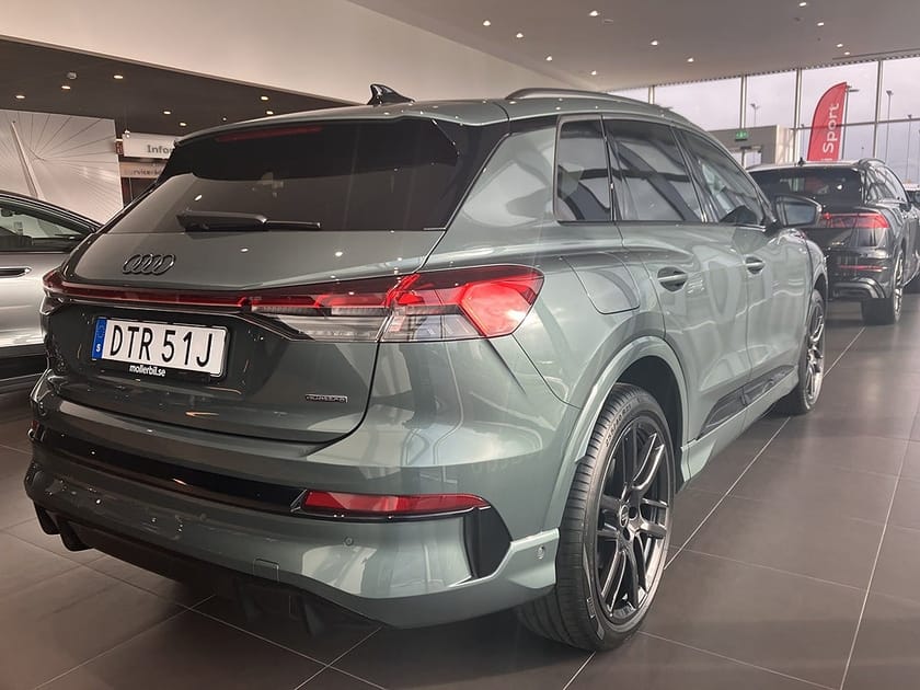 Bild 2 av Audi Q4 e-tron quattro