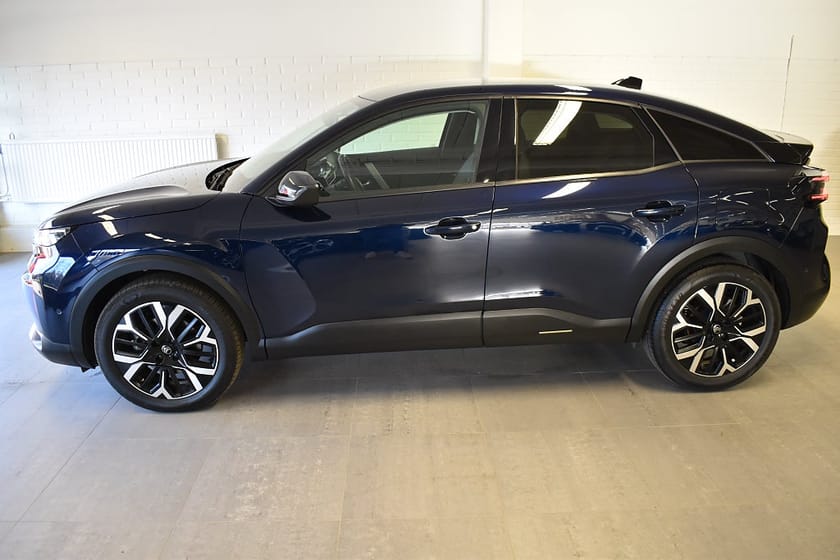 Bild 1 av Citroën C4 Hybrid 145